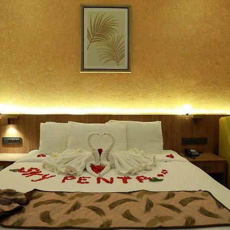 Sky Penta Residency Hotel Iritti Kültér fotó
